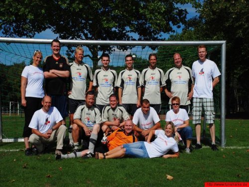 103Fusballturnier2010_Bild003.JPG