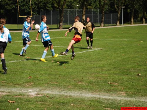 205Fusballturnier2010_Bild013.JPG